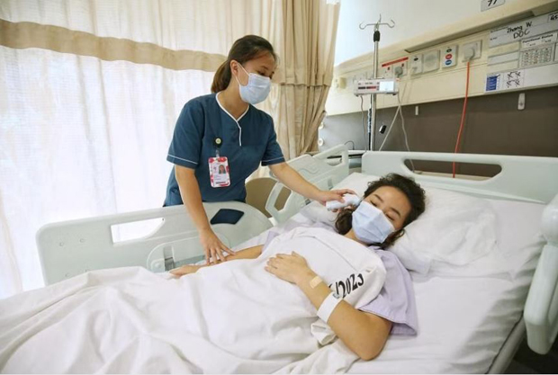  ​Tan Tock Seng Hospital is scaling up its flexi-work arrangements to all 2,500 inpatient nurses by the end of the year. PHOTO LIANHE ZAOBAO 
